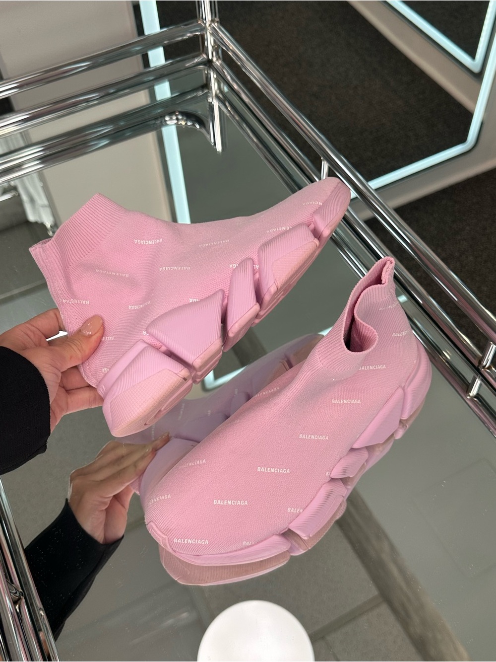 Balenciaga Sneaker - Picture 9 of 12
